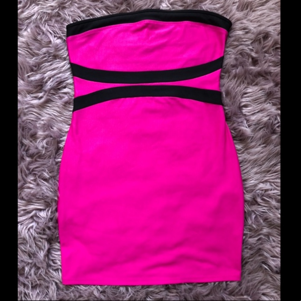 Guess Large Hot Pink Dress